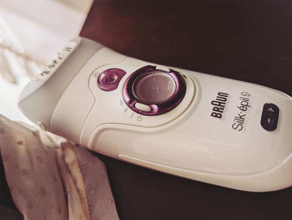 How Badly Does an Epilator Hurt? & How I Make It Less Painful Feed Your Fever