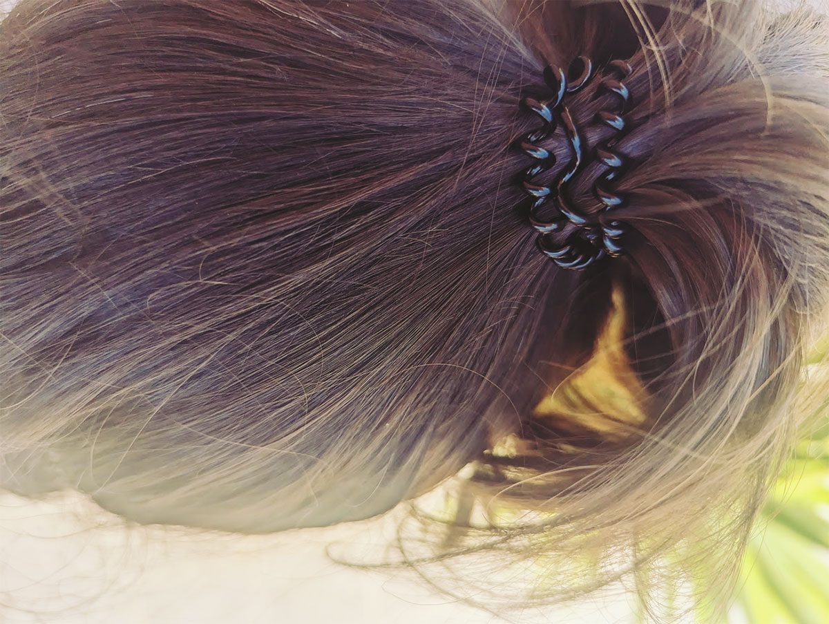 Wait, Spiral Hair Ties That Finally Work for Me? invisibobble SLIM Review